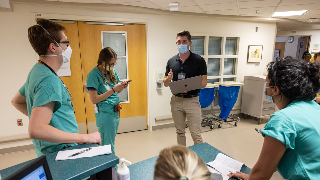 Family Medicine residents with Dr. Larson_3